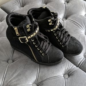 Black wedge sneaker/short boots, studs, gold